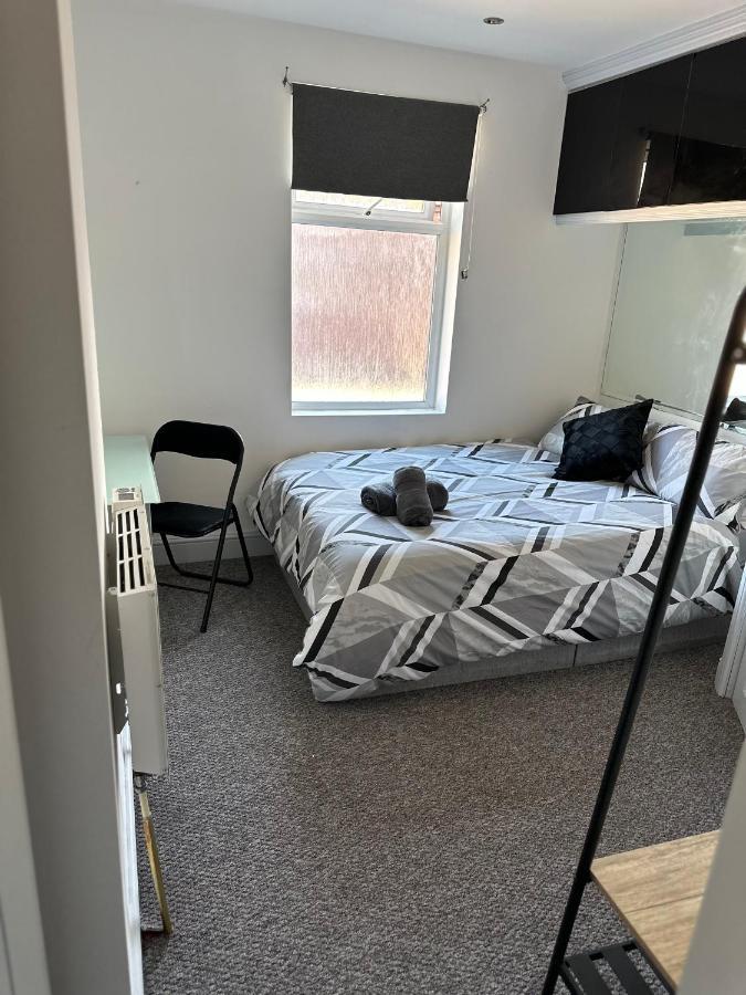 Tiye Estates Short Stay Stoke-on-Trent 外观 照片