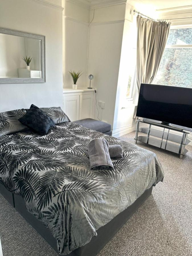 Tiye Estates Short Stay Stoke-on-Trent 外观 照片